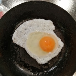 朝食の定番☆基本のシンプルな目玉焼き